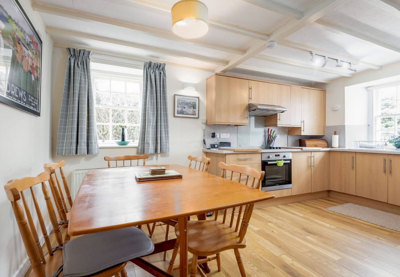 Ferienwohnung in St Andrews - Quirky Cottage in the Heart of St Andrews