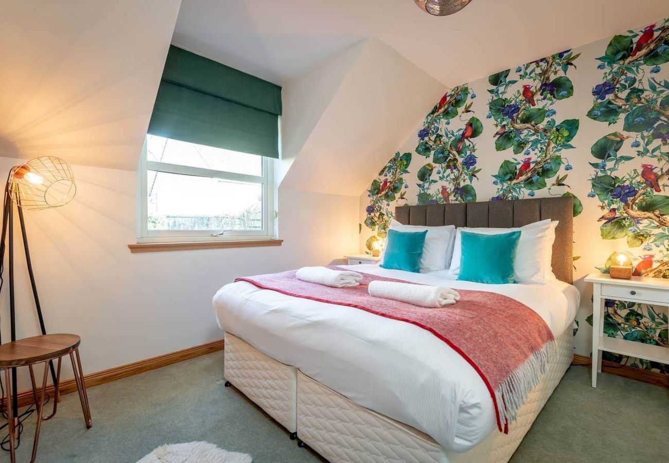 Ferienhaus in St Andrews - Dempster Lodge nr Old Course - Sleeps 10 | Parking