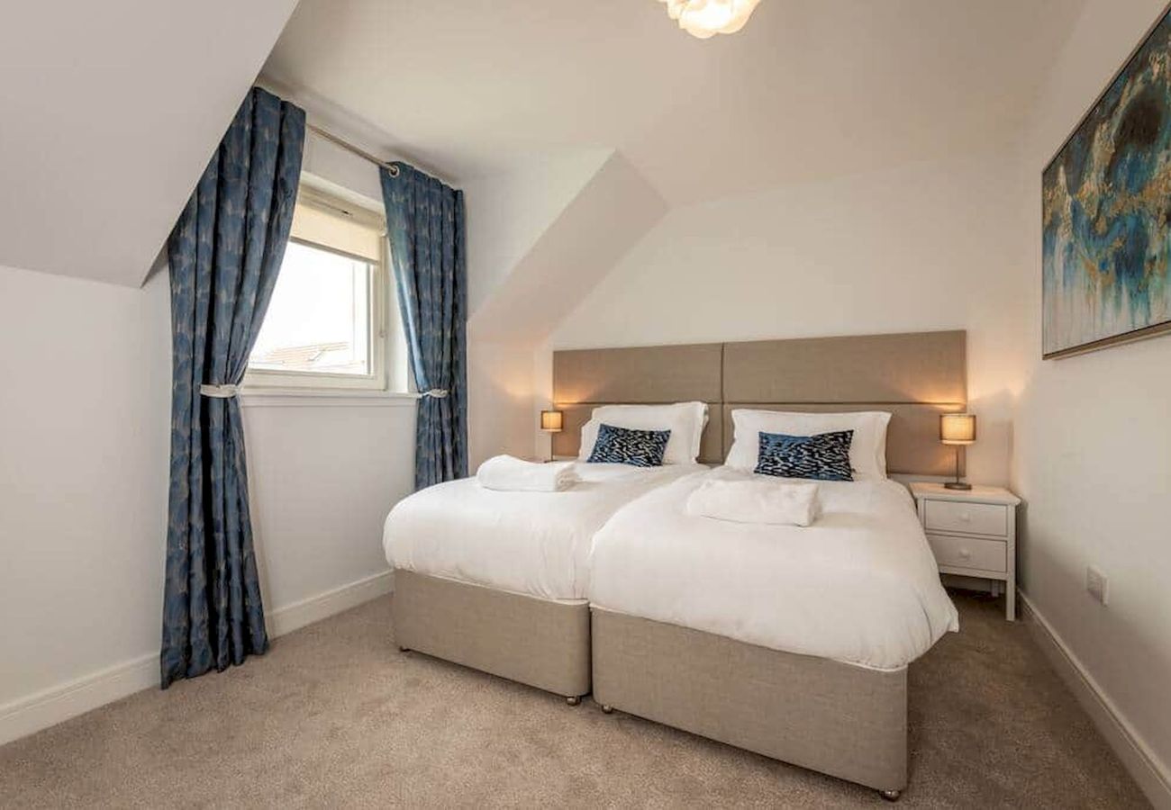 Ferienhaus in Kingsbarns - Kingsbarns Village Green | Walk to Beach | Parking