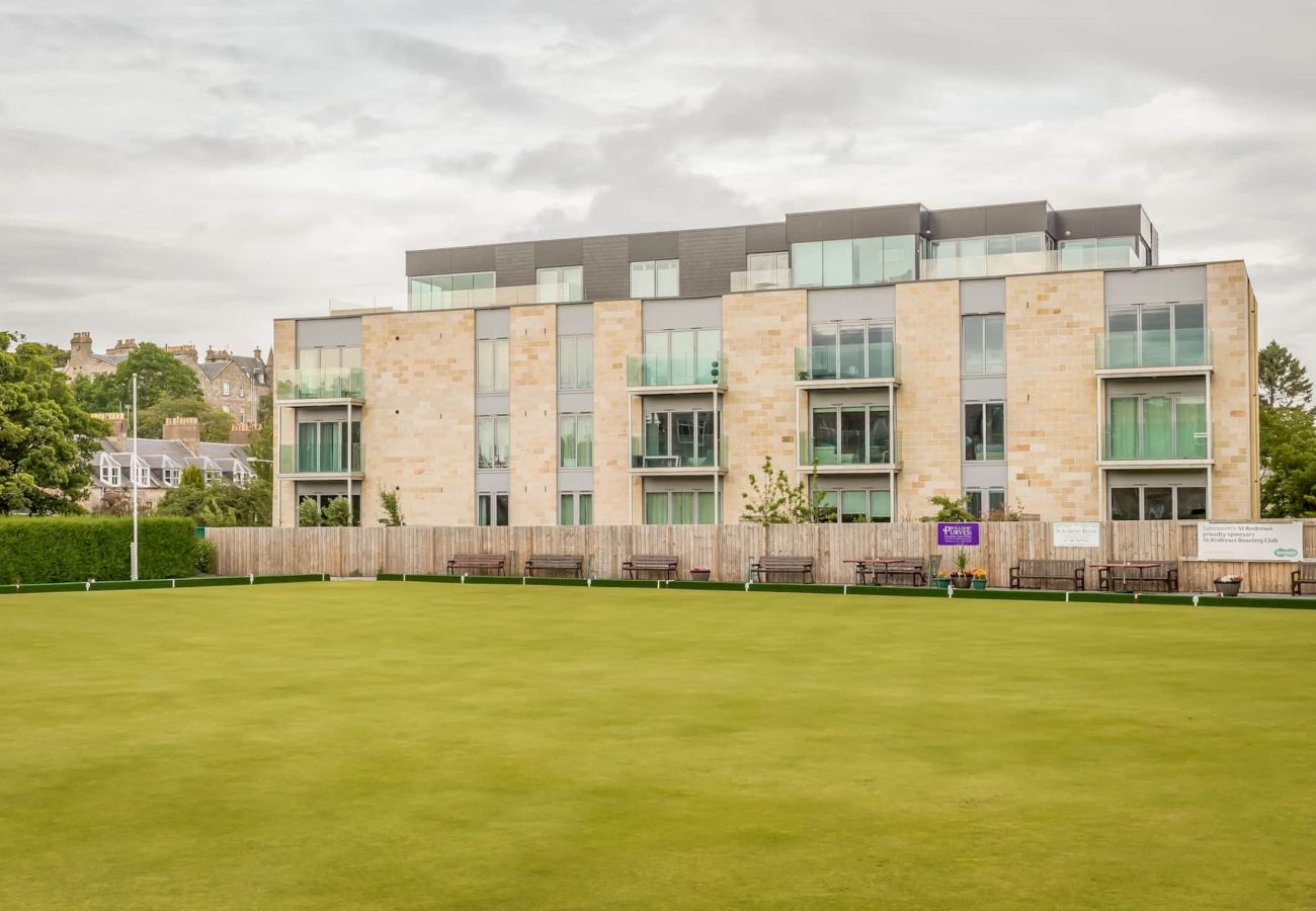 Ferienwohnung in St Andrews - Luxury Balcony Apartment in St Andrews | Parking