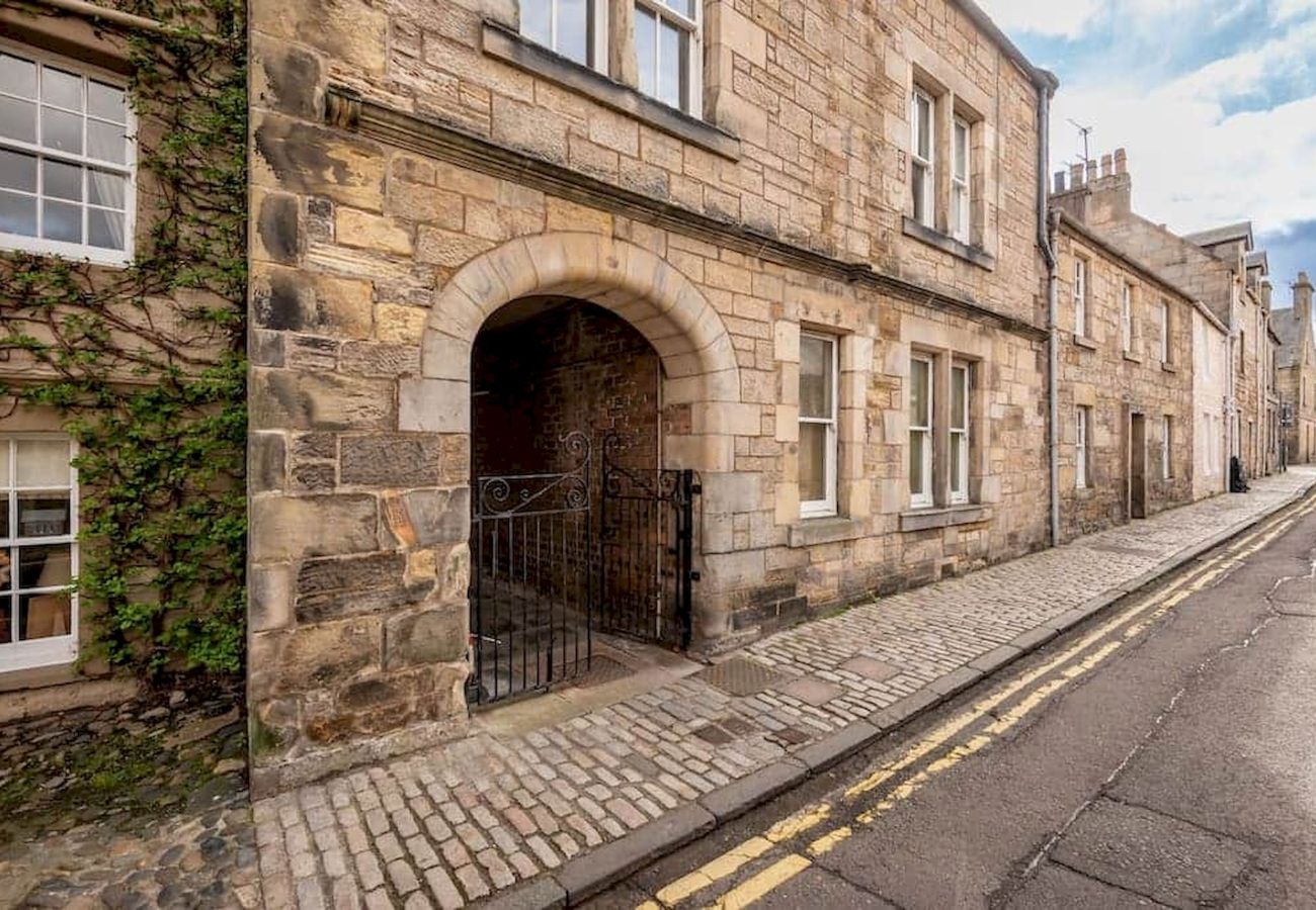 Ferienwohnung in St Andrews - Castle Loft