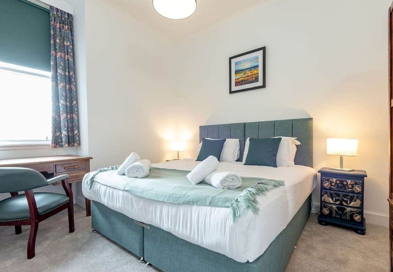 Ferienwohnung in St Andrews - The Cross Keys Market Street Apartment | Sleeps 6