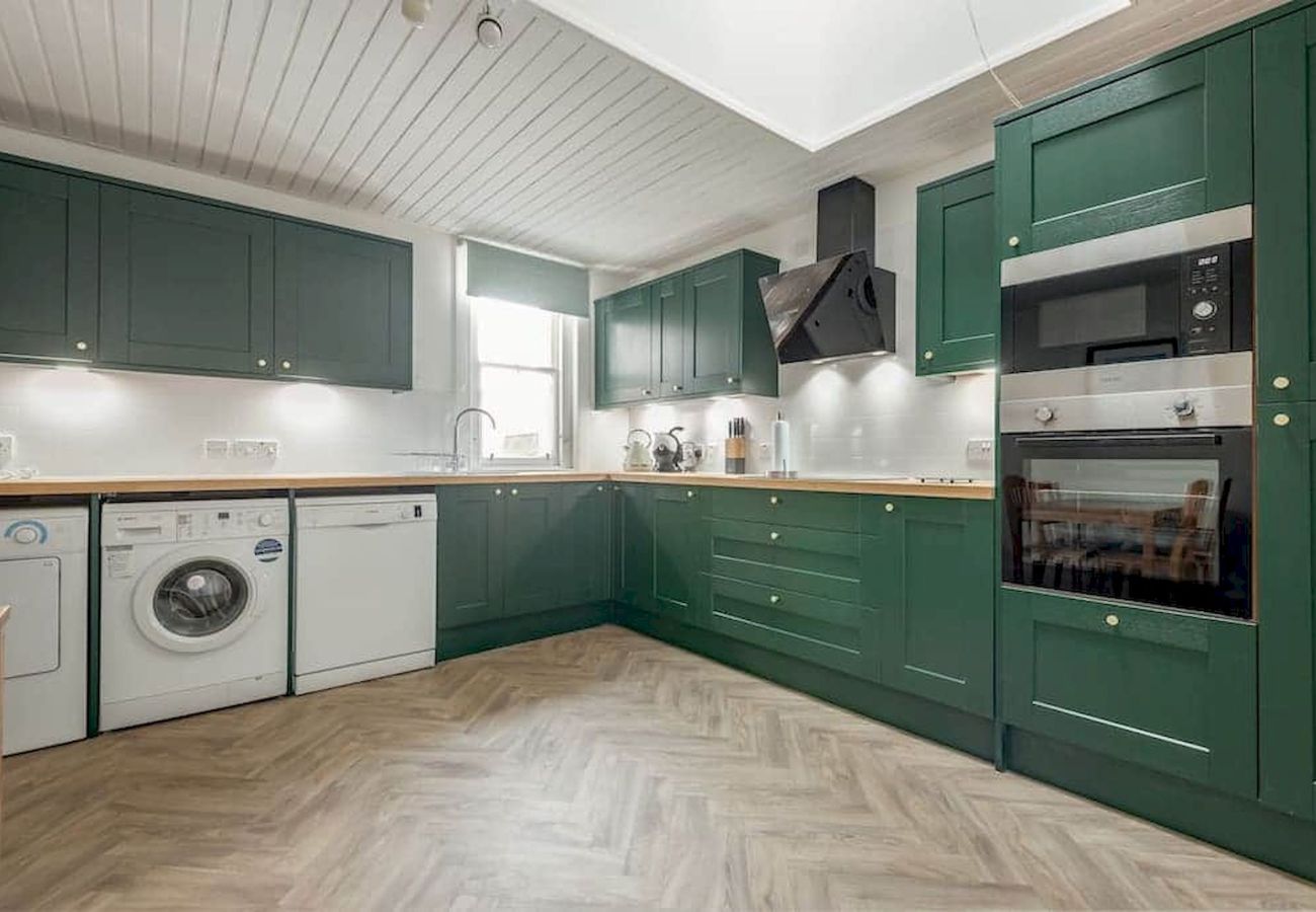 Ferienwohnung in St Andrews - The Cross Keys Market Street Apartment | Sleeps 6