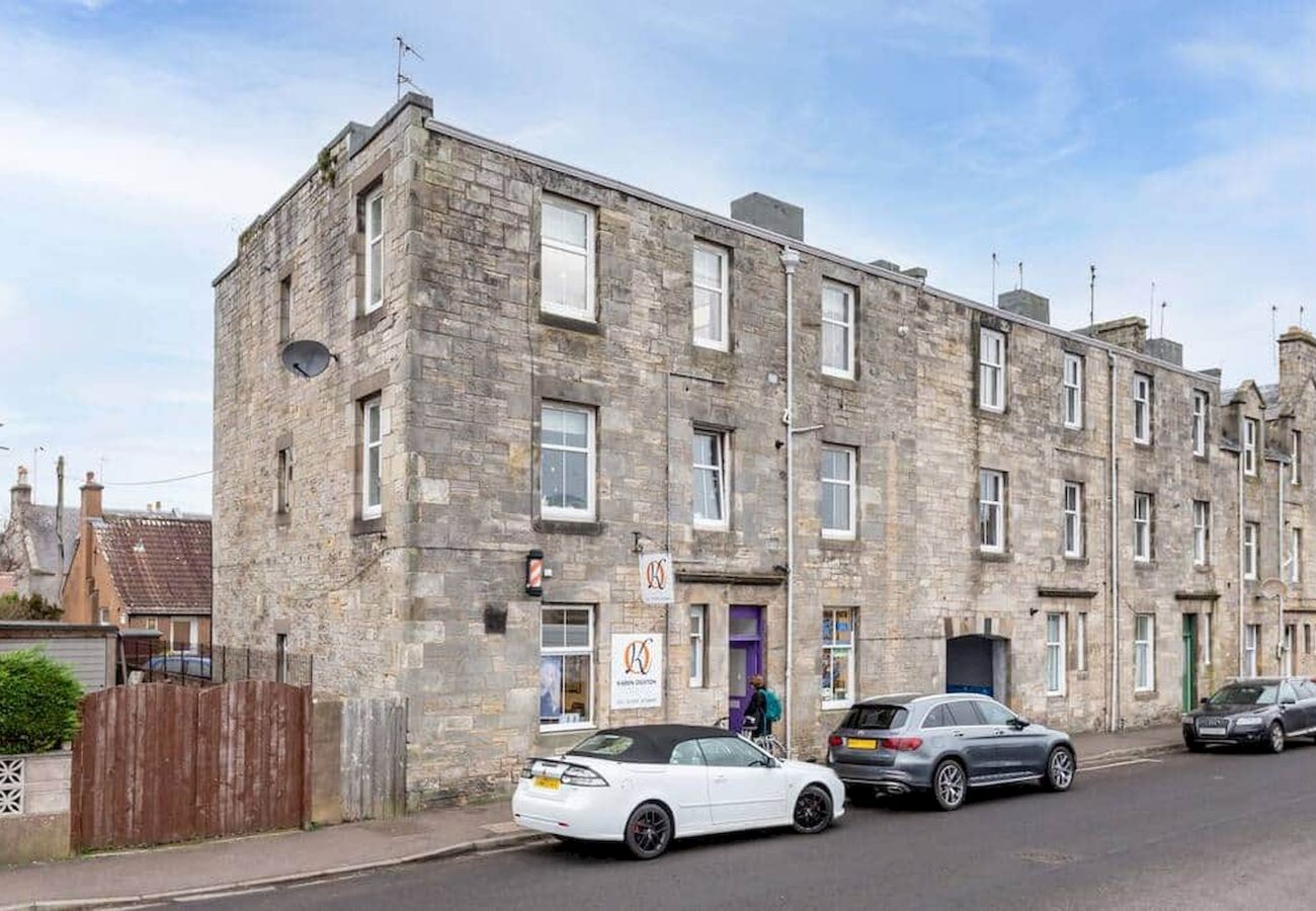 Ferienwohnung in St Andrews - Pipeland Loft | Central | Parking