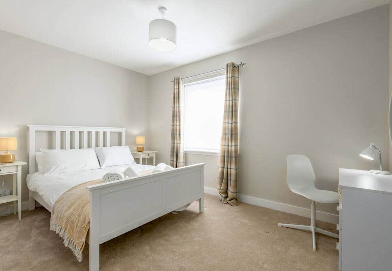 Ferienwohnung in St Andrews - The Southfield Apartment - 3 Bed/2 Bath - Parking