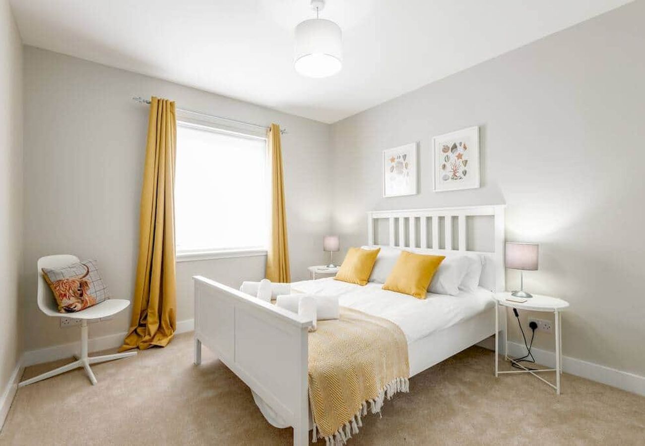 Ferienwohnung in St Andrews - The Southfield Apartment - 3 Bed/2 Bath - Parking