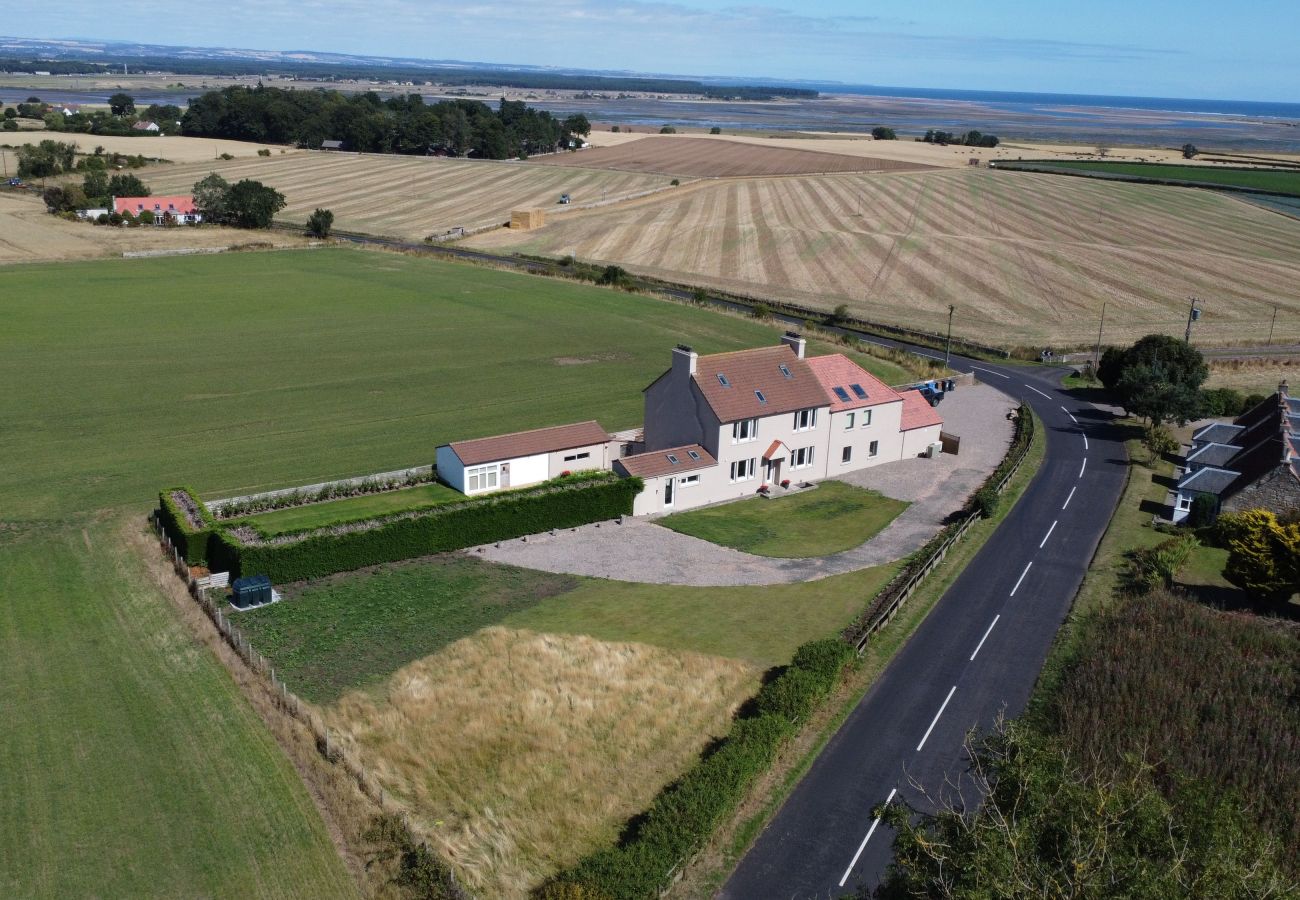 Ferienhaus in Kincaple - Monksholm House