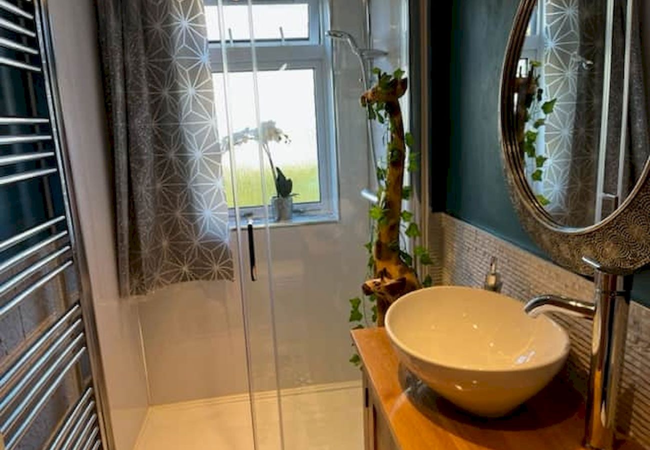 Ferienhaus in Crail - McHoppity House Crail | Sleeps 6 | Free Parking