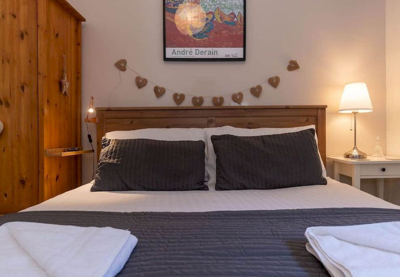 Ferienhaus in Crail - McHoppity House Crail | Sleeps 6 | Free Parking