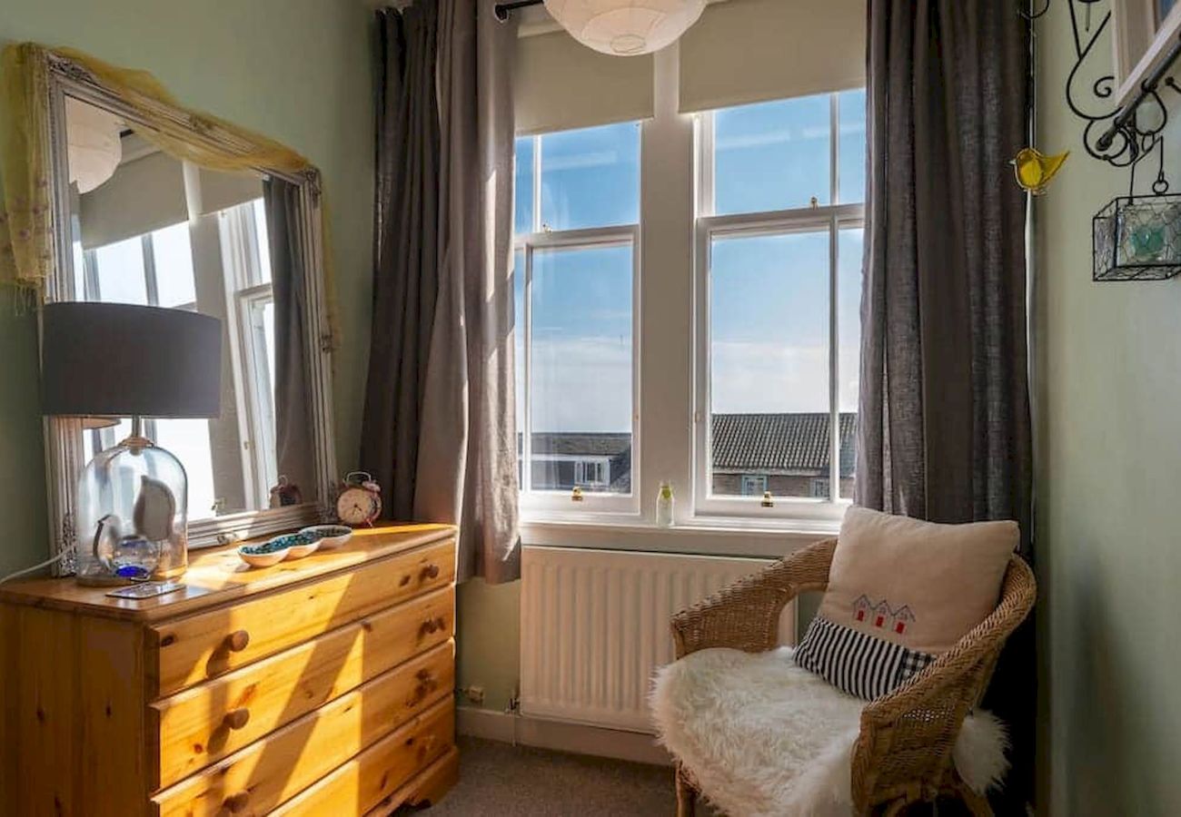 Ferienhaus in Crail - McHoppity House Crail | Sleeps 6 | Free Parking