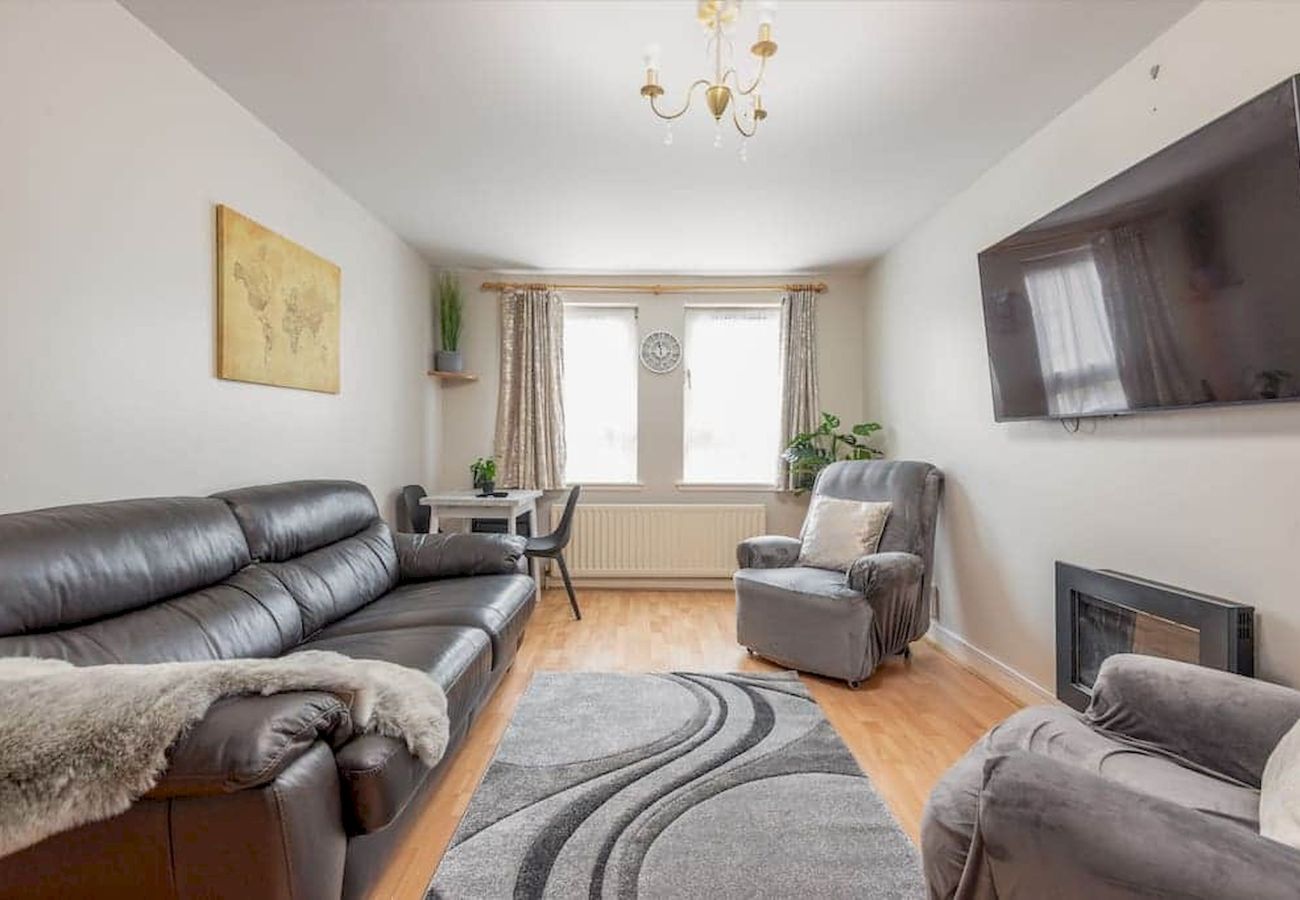 Ferienwohnung in St Andrews - Eddie Court - Central 2 Bed Apartment - Parking