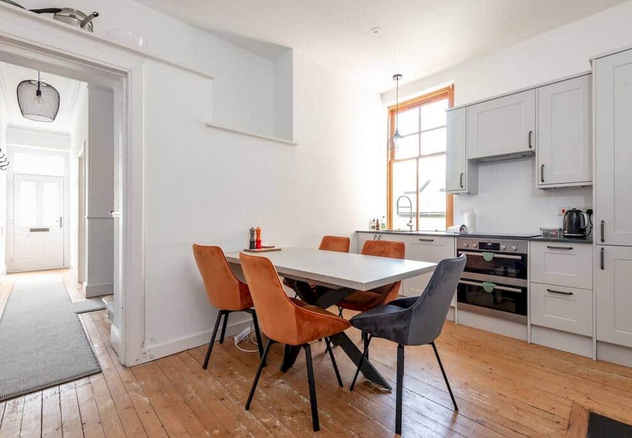 Ferienwohnung in St Andrews - Oakwood House | Sleeps 6 | St Andrews