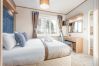 Mobile home in Cameron - Lodge No 82 | Stewart's Resort Cameron