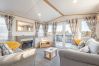 Mobile home in Strathkinness - Lodge No 2 | St Andrews Lodge Park