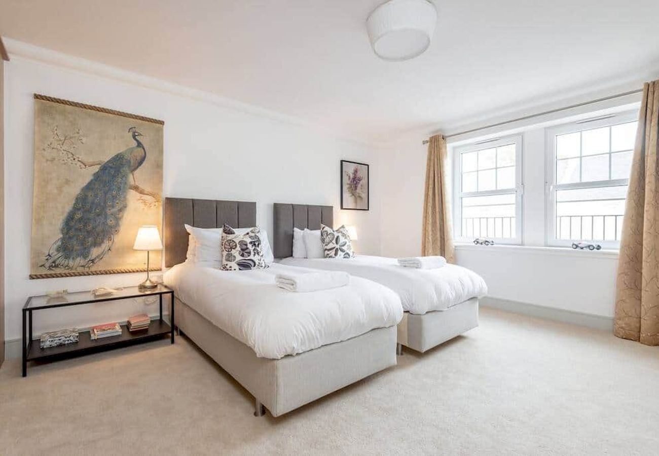 Ferienwohnung in St Andrews - Kinness House | Luxury Apartment | Free Parking