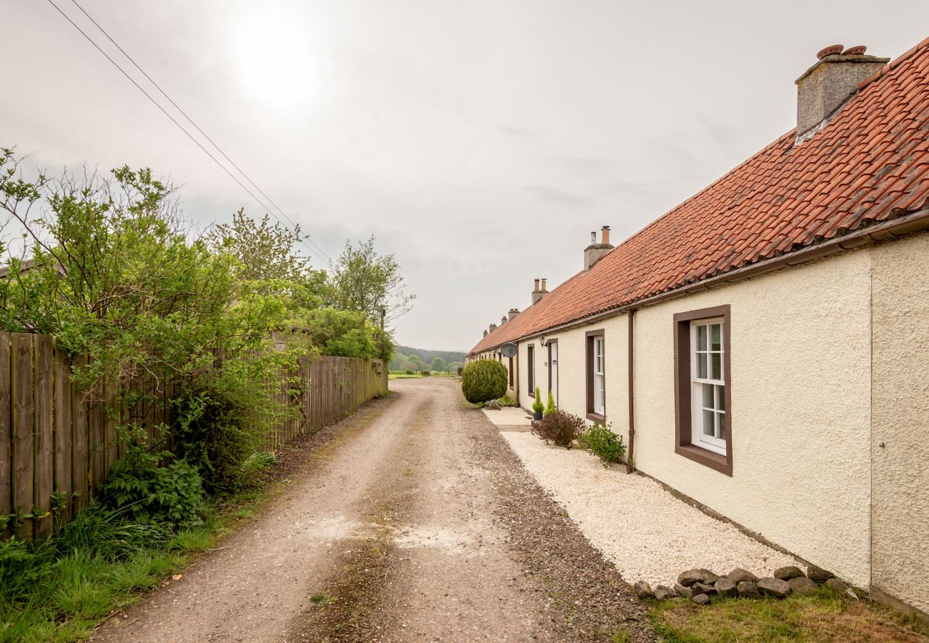 Landhaus in Peat Inn - Jura Cottage | Peat Inn