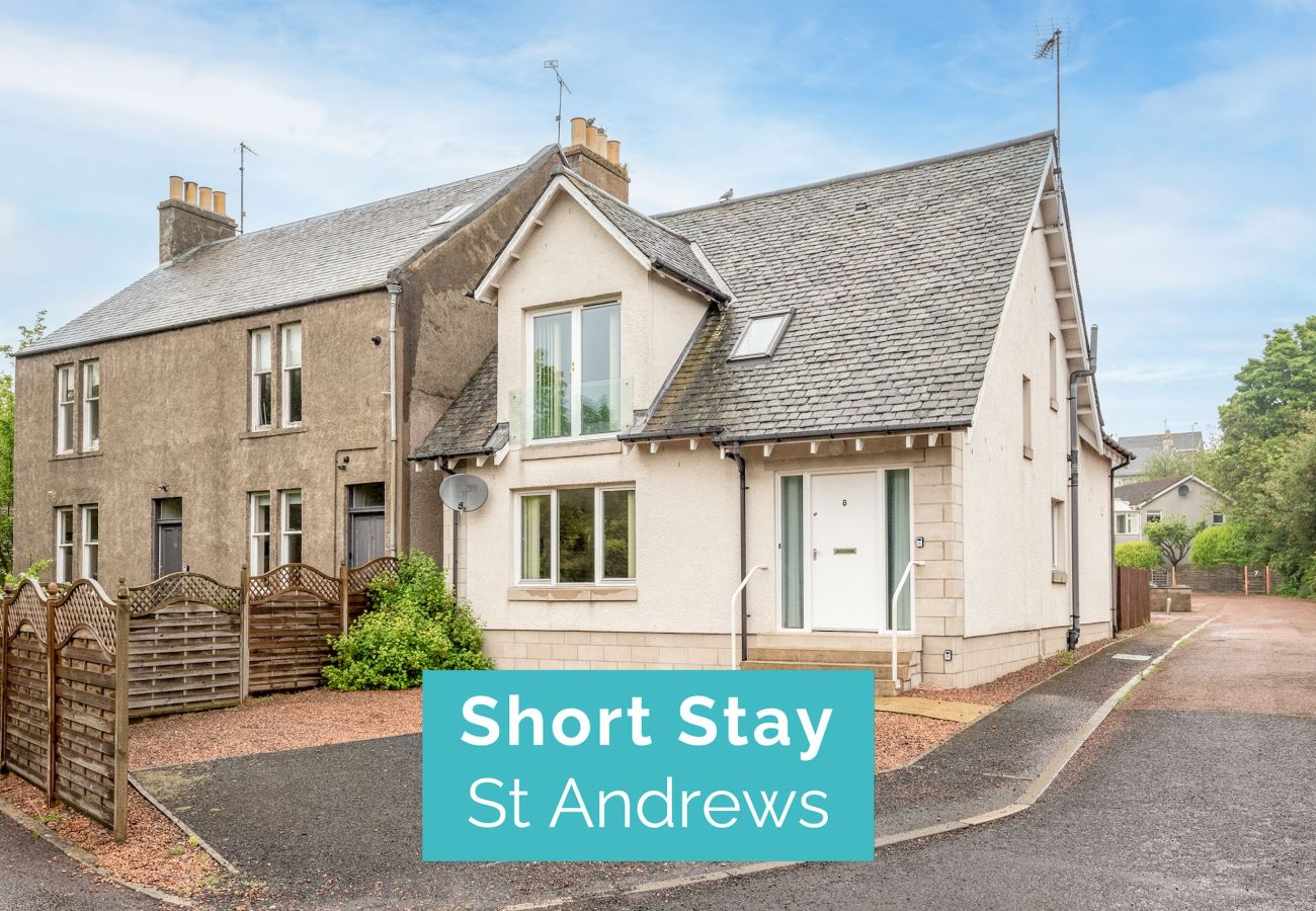 Ferienhaus in St Andrews - Kinnessburn Villa | Parking | St Andrews