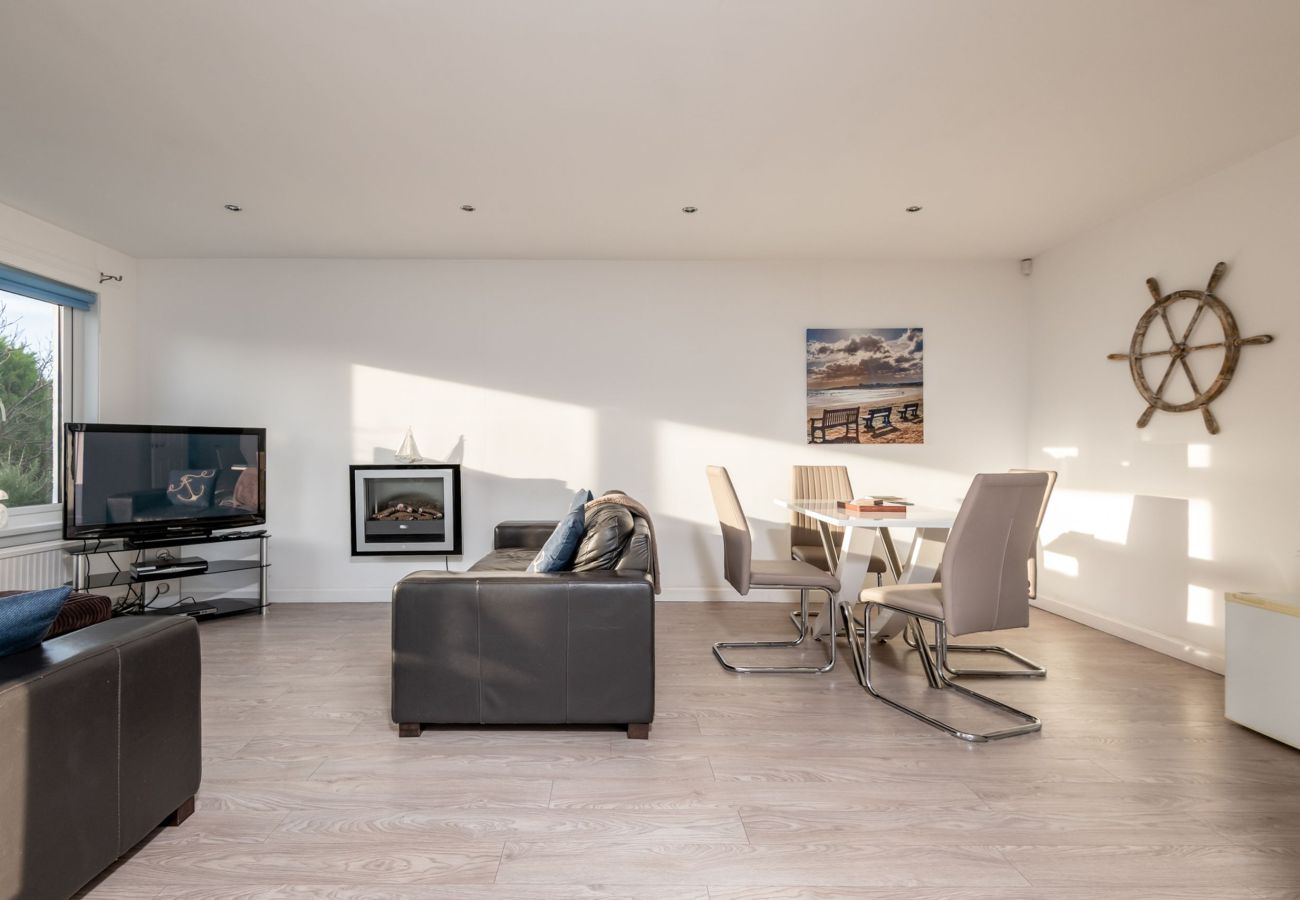 Bungalow in Elie - Baird Place (No 26) | Elie