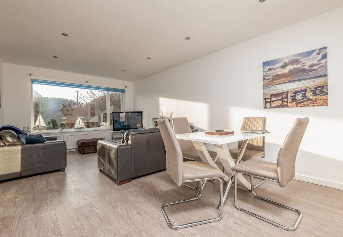 Bungalow in Elie - Baird Place (No 26) | Elie
