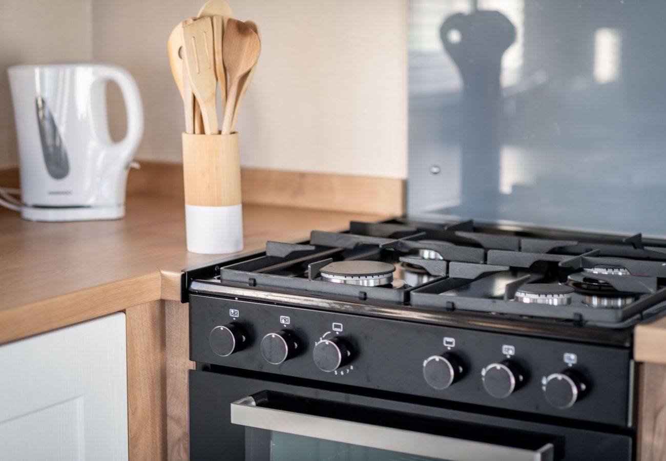 Mobile home in Strathkinness - Lodge No 28 | St Andrews Lodge Park