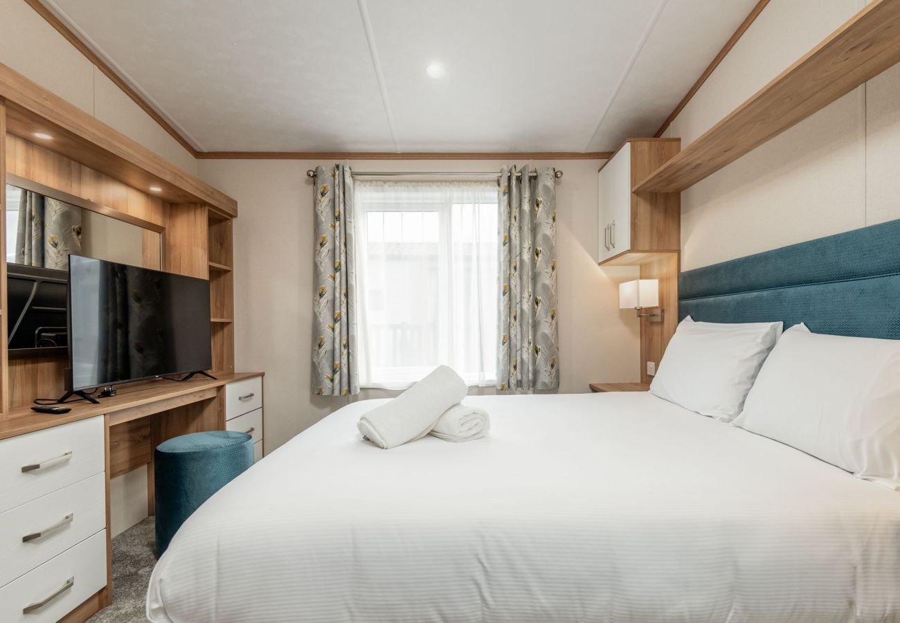 Mobile home in Strathkinness - Lodge No 28 | St Andrews Lodge Park