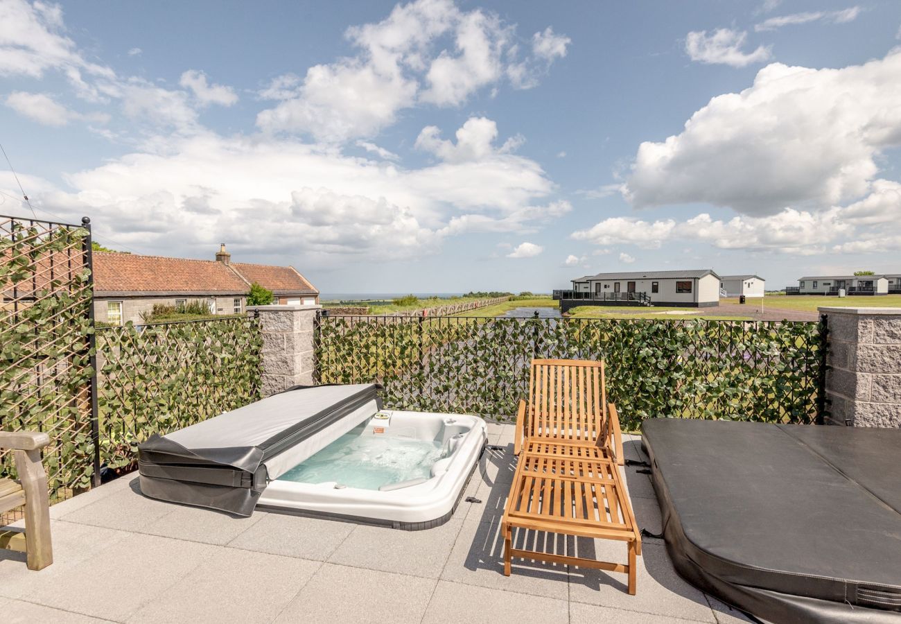 Mobile home in Strathkinness - Lodge No 21 | St Andrews Lodge Park