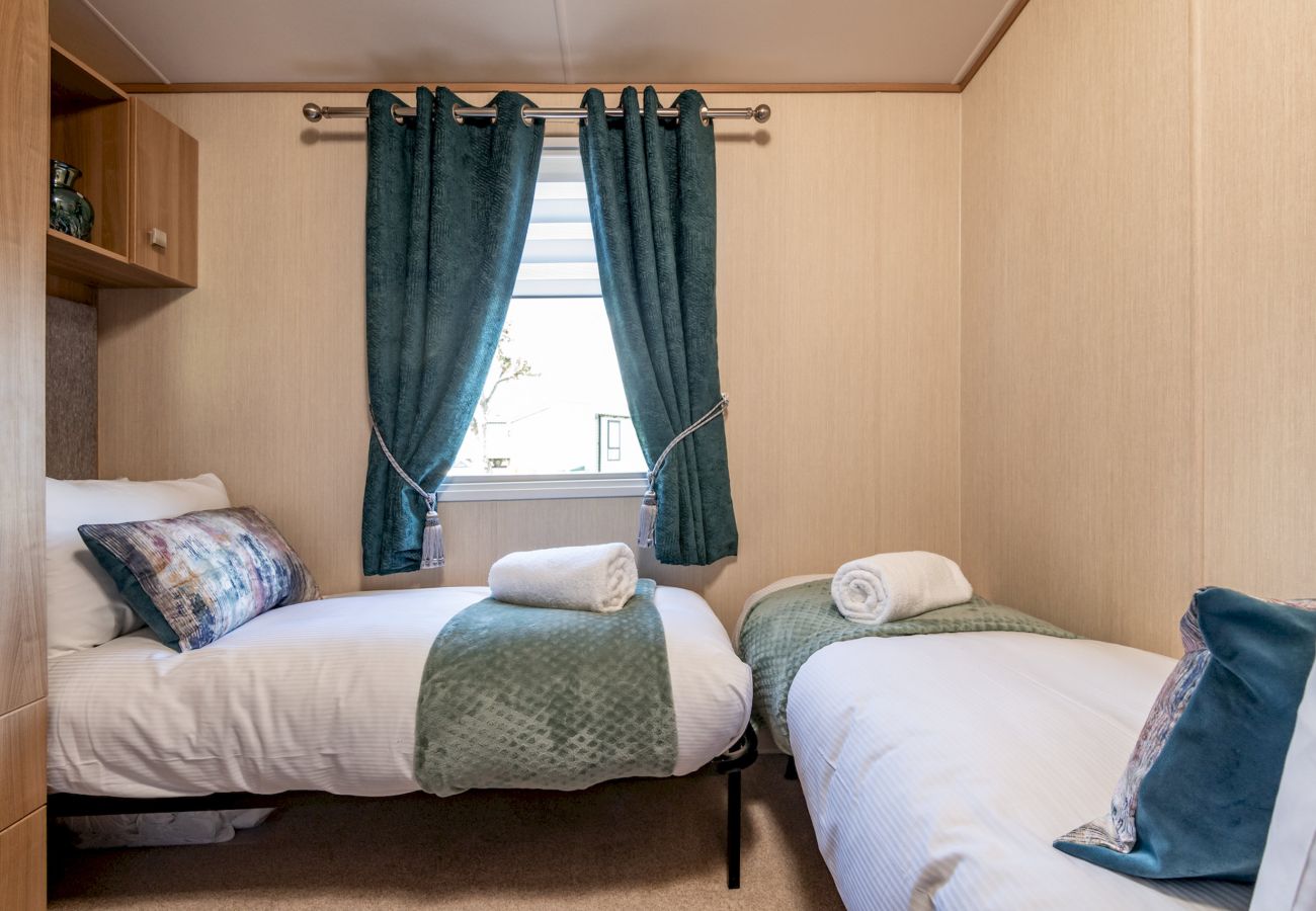Mobile home in St Andrews - St Andrews Holiday Park | Harbour Reach (No 11)