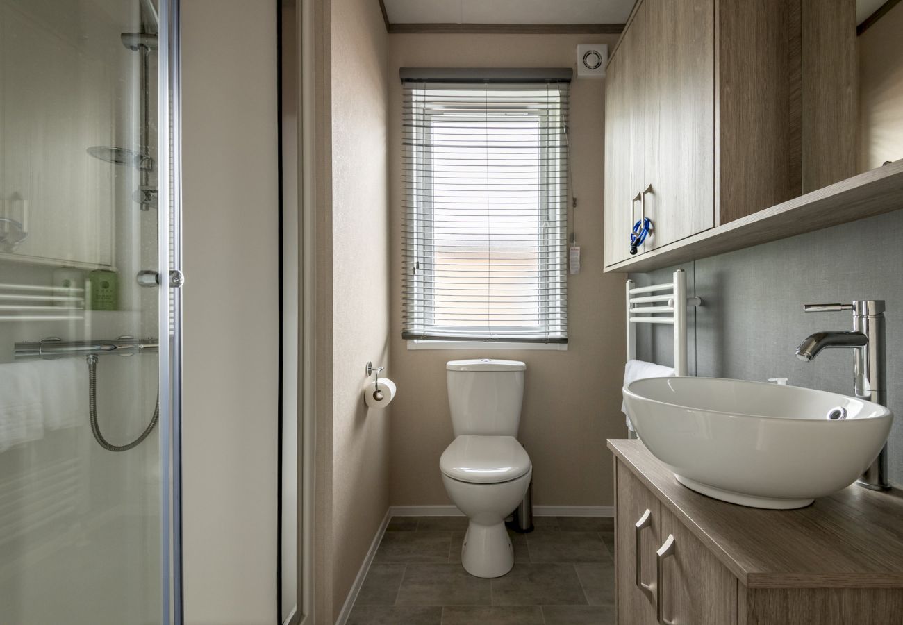 Mobile home in Cameron - Lodge No 138 | Stewarts Resort Cameron