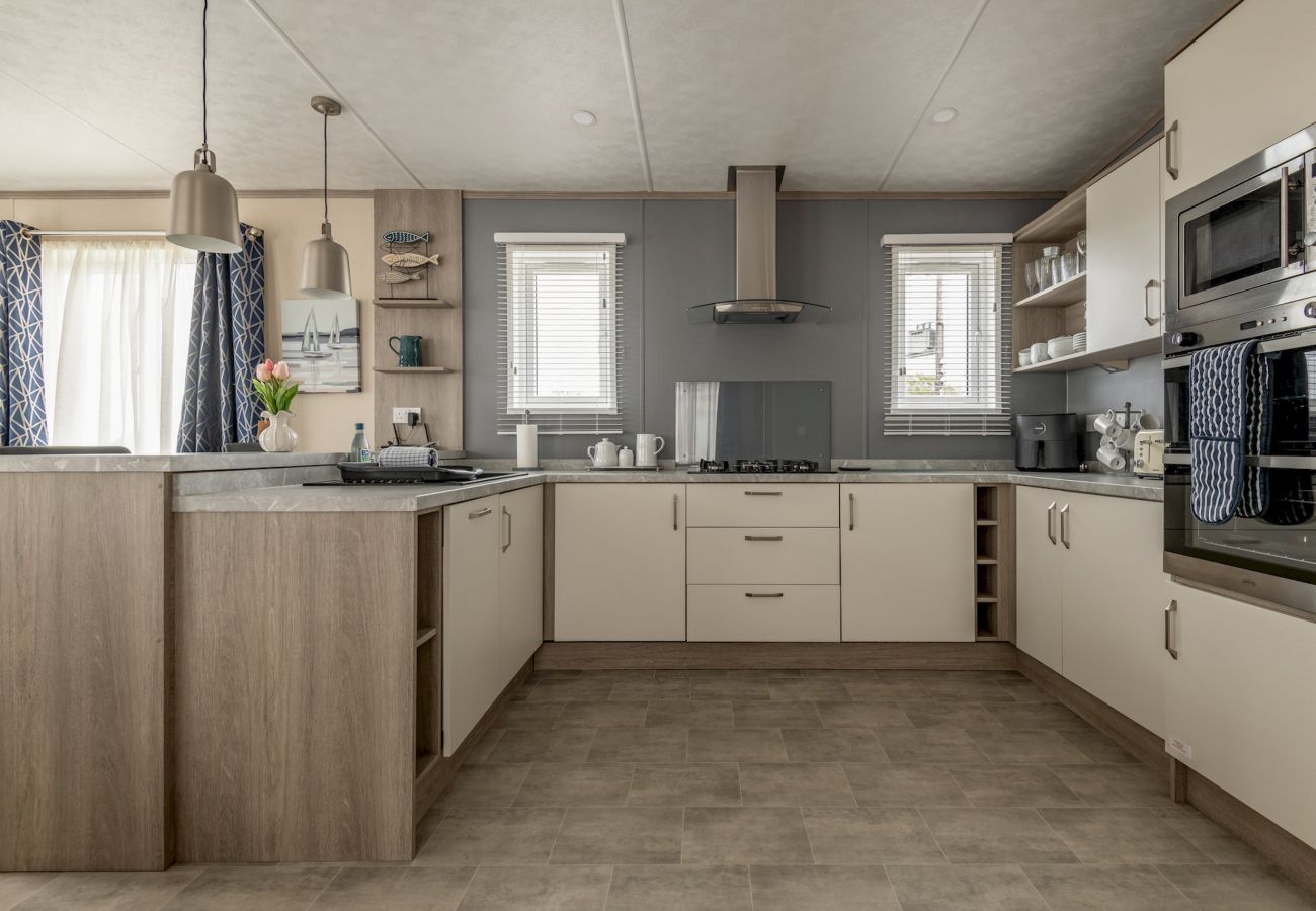 Mobile home in Cameron - Lodge No 138 | Stewarts Resort Cameron