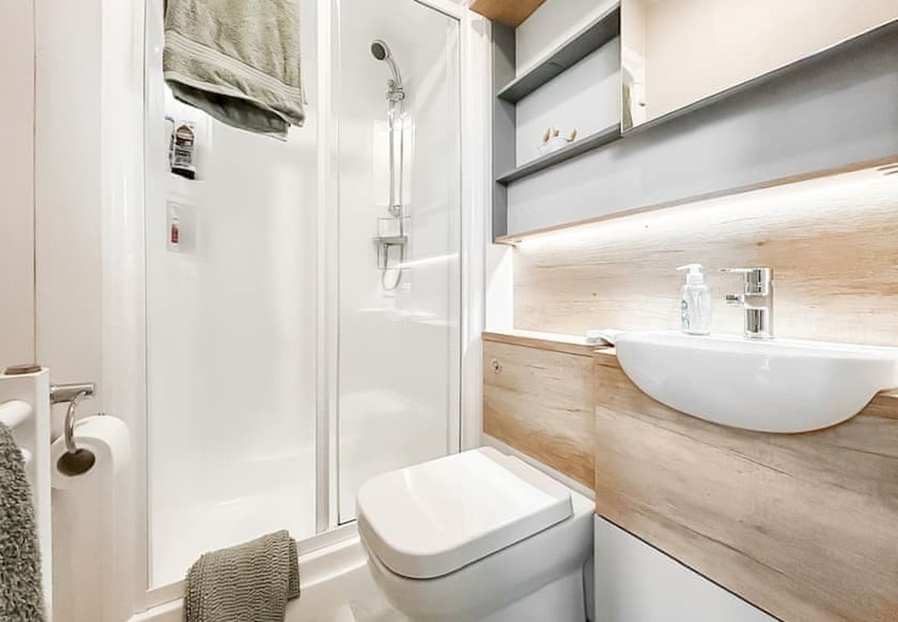 Mobile home in St Andrews - St Andrews Holiday Park | Swilken Sanctuary No 17