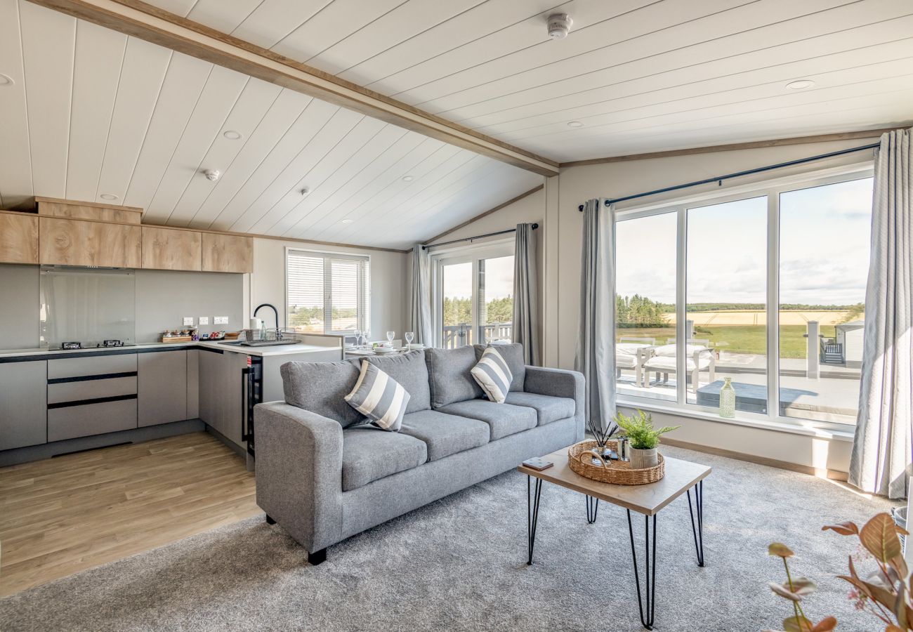 Mobile home in Cameron - Lodge No 173 | Stewart's Resort Cameron