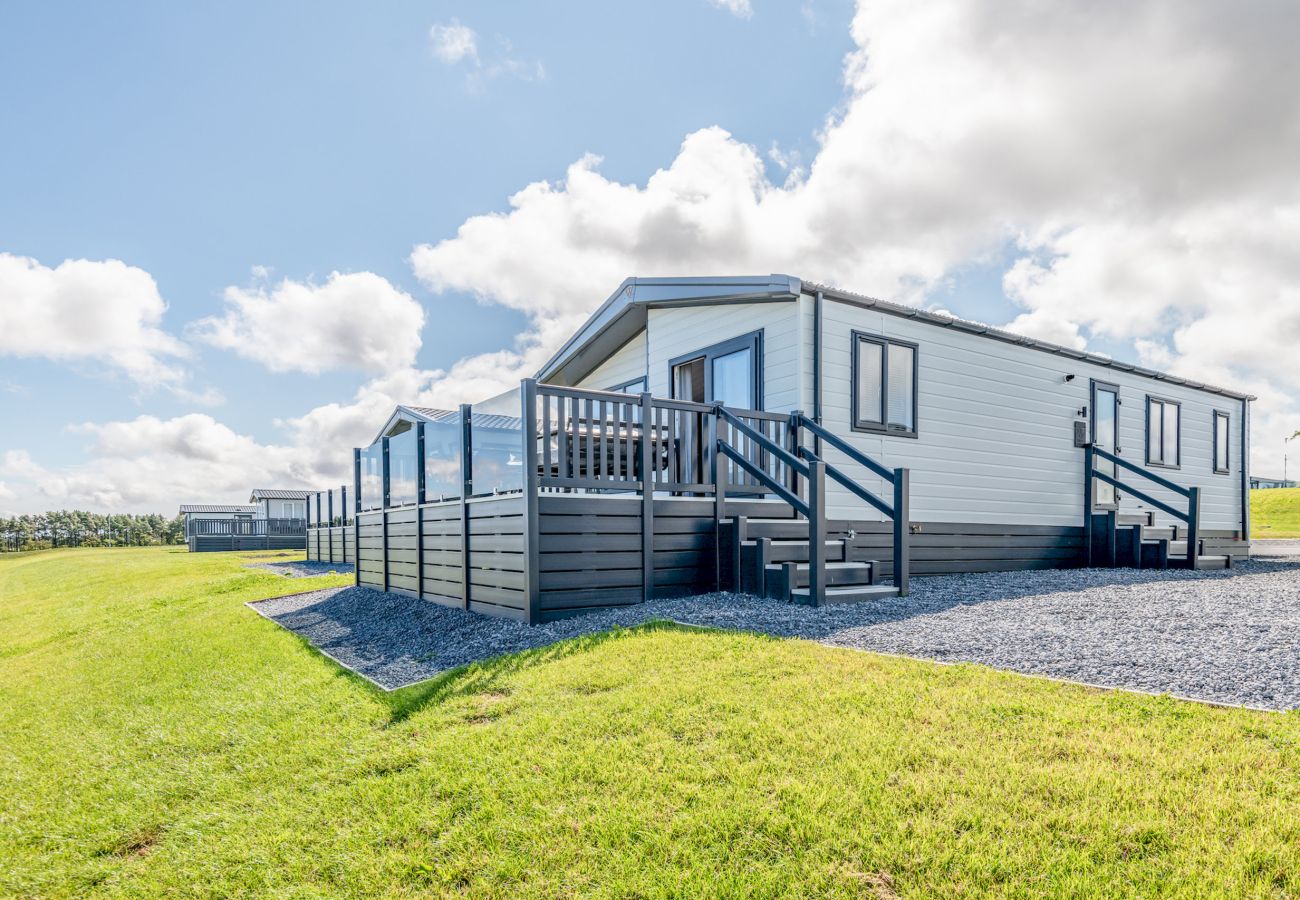 Mobile home in Cameron - Lodge No 173 | Stewart's Resort Cameron