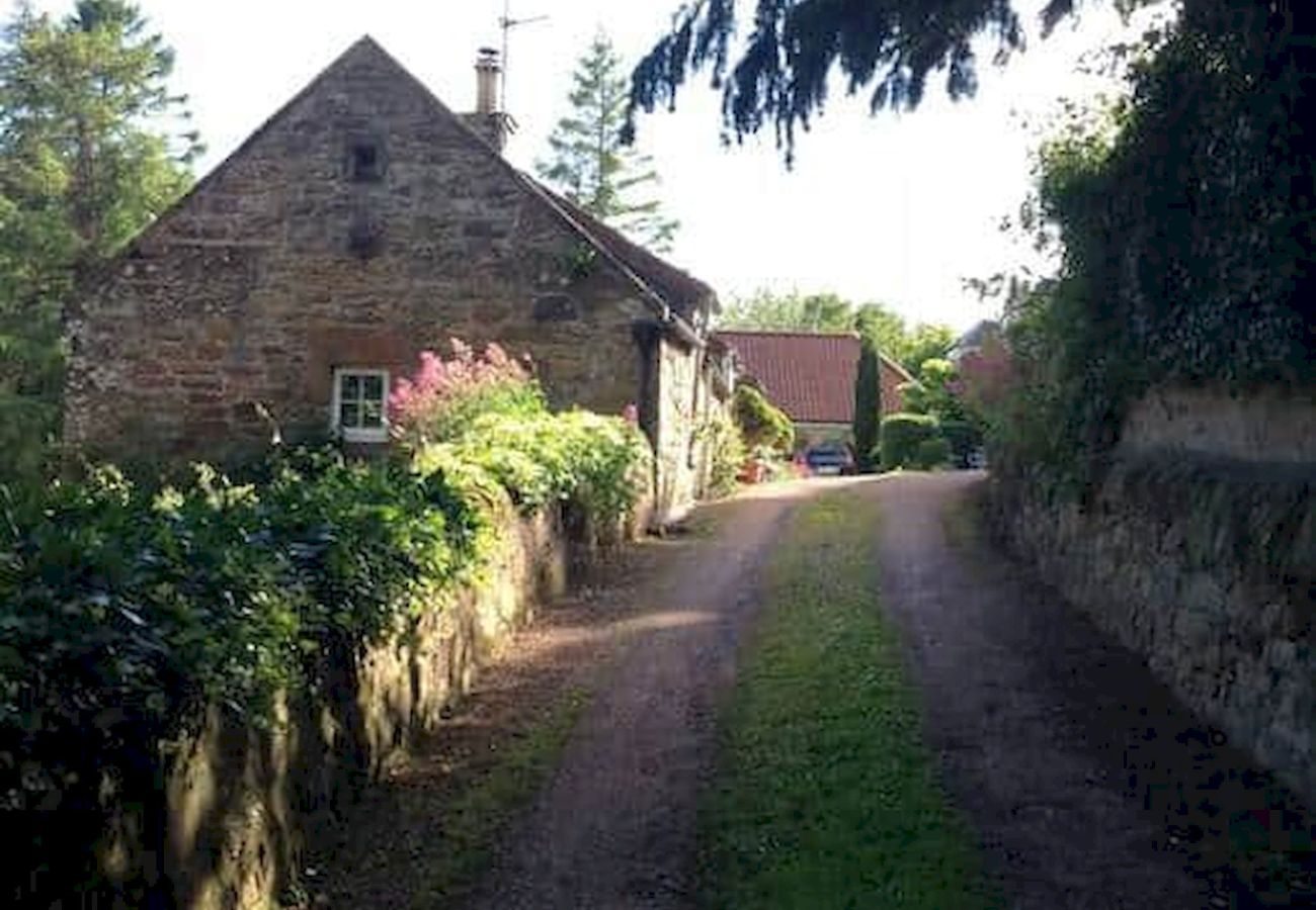 Casa rural en St Andrews - Granary - Quaint & Cosy Cottage