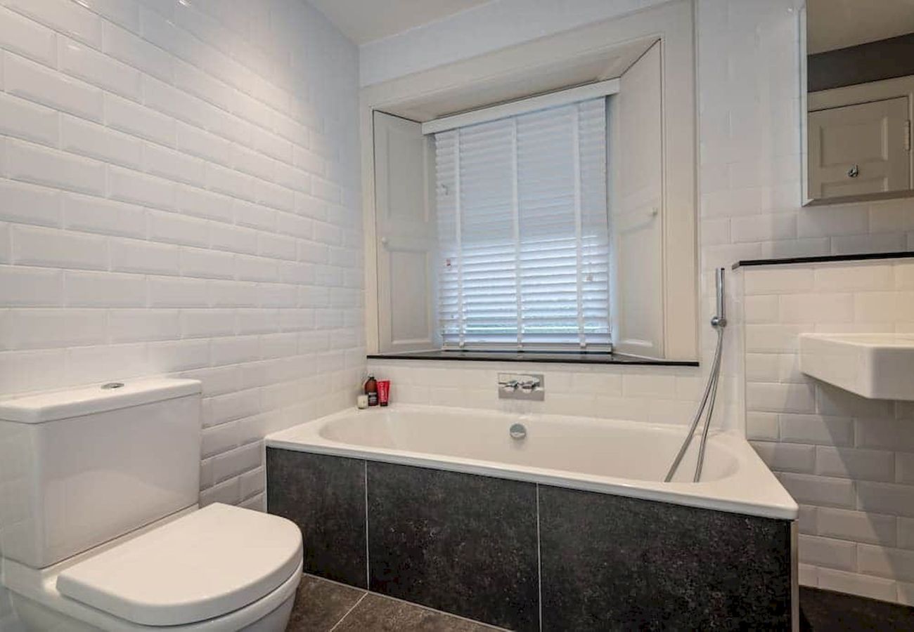 Casa en St Andrews - Luxury St Andrews Apartment | 5 mins to Old Course