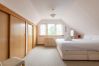 Casa en St Andrews - Kinnessburn Villa