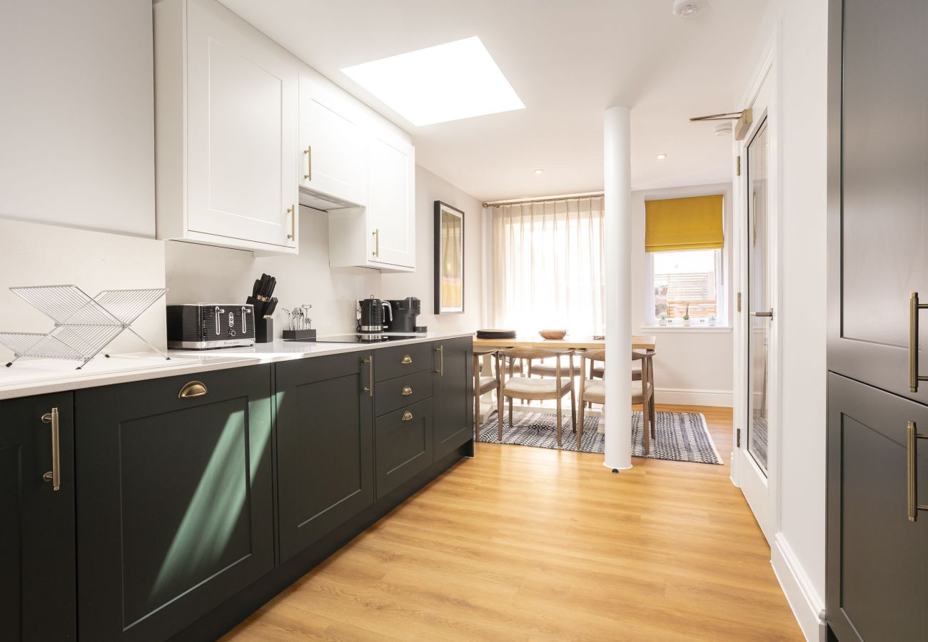 Apartamento en St Andrews - Skye Sands | Westview House - 3 Bedrooms - Central