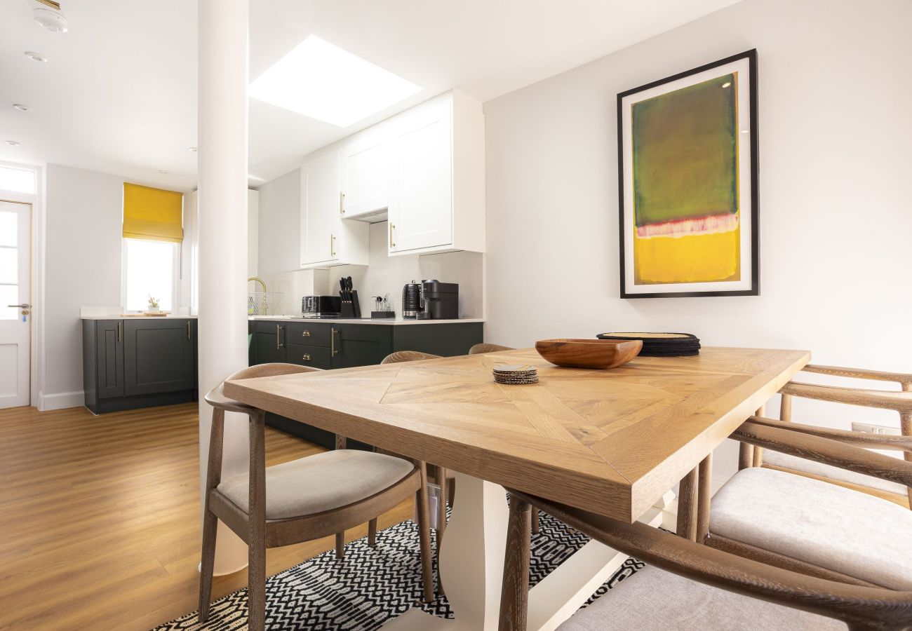 Apartamento en St Andrews - Skye Sands | Westview House - 3 Bedrooms - Central