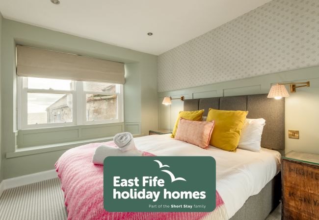 Apartment in Cellardyke - The Captain's Lookout | Cosy House with Sea View