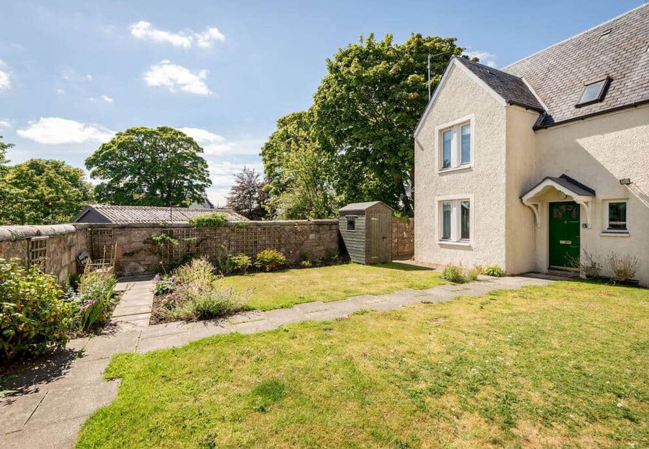 House in St Andrews - Abbey Villa (No 6)