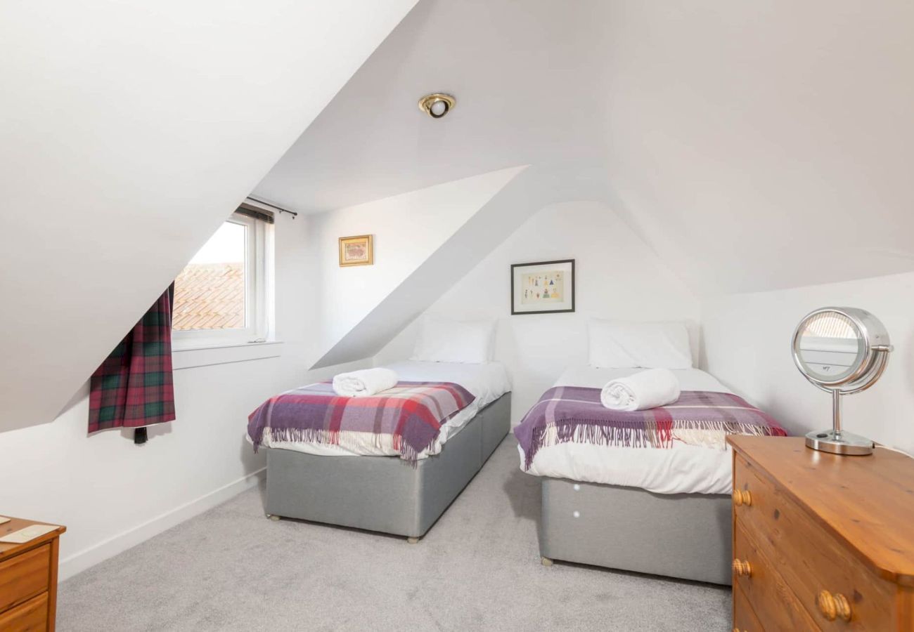 Apartment in Crail - The Cooperage - Close to Crail Harbour
