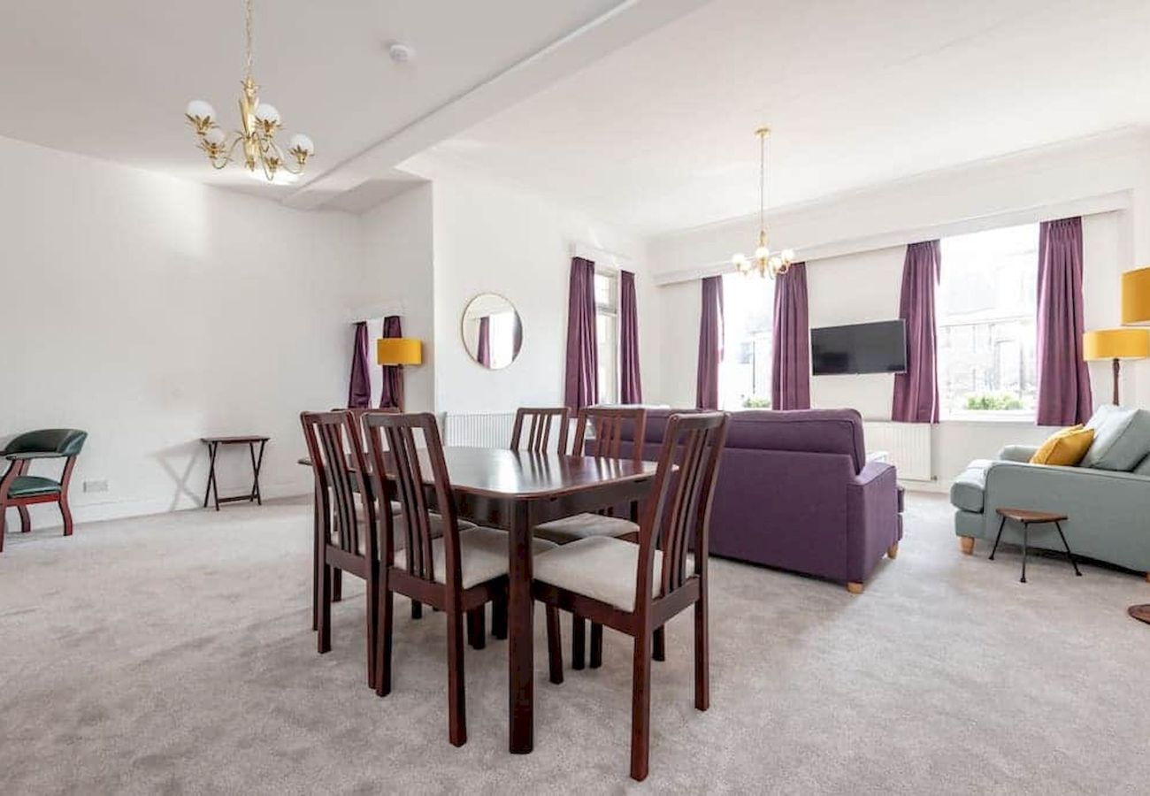 Apartment in St Andrews - The Cross Keys Apartment (85D Market Street)