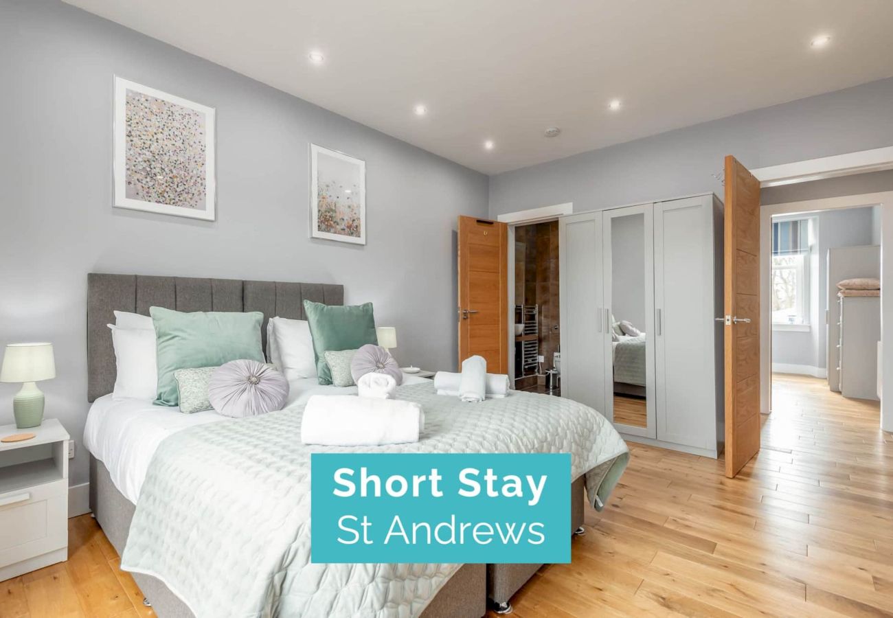 Apartment in St Andrews - Pipeland Loft | Central | Parking