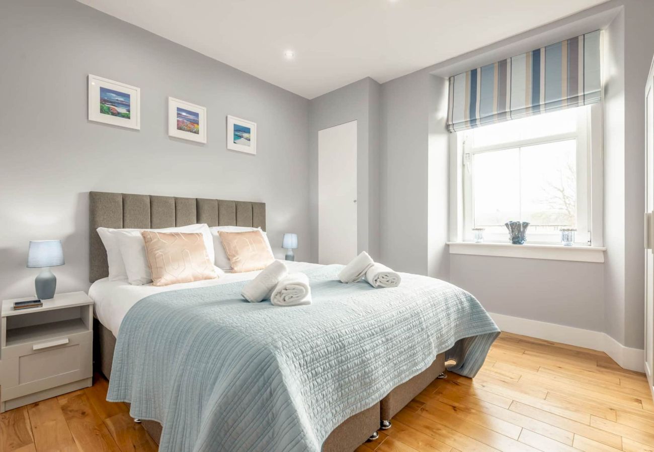 Apartment in St Andrews - Pipeland Loft | Central | Parking