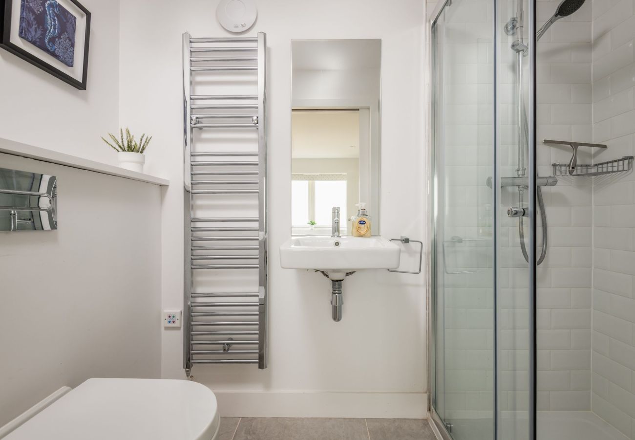 House in Kincaple - The Holm