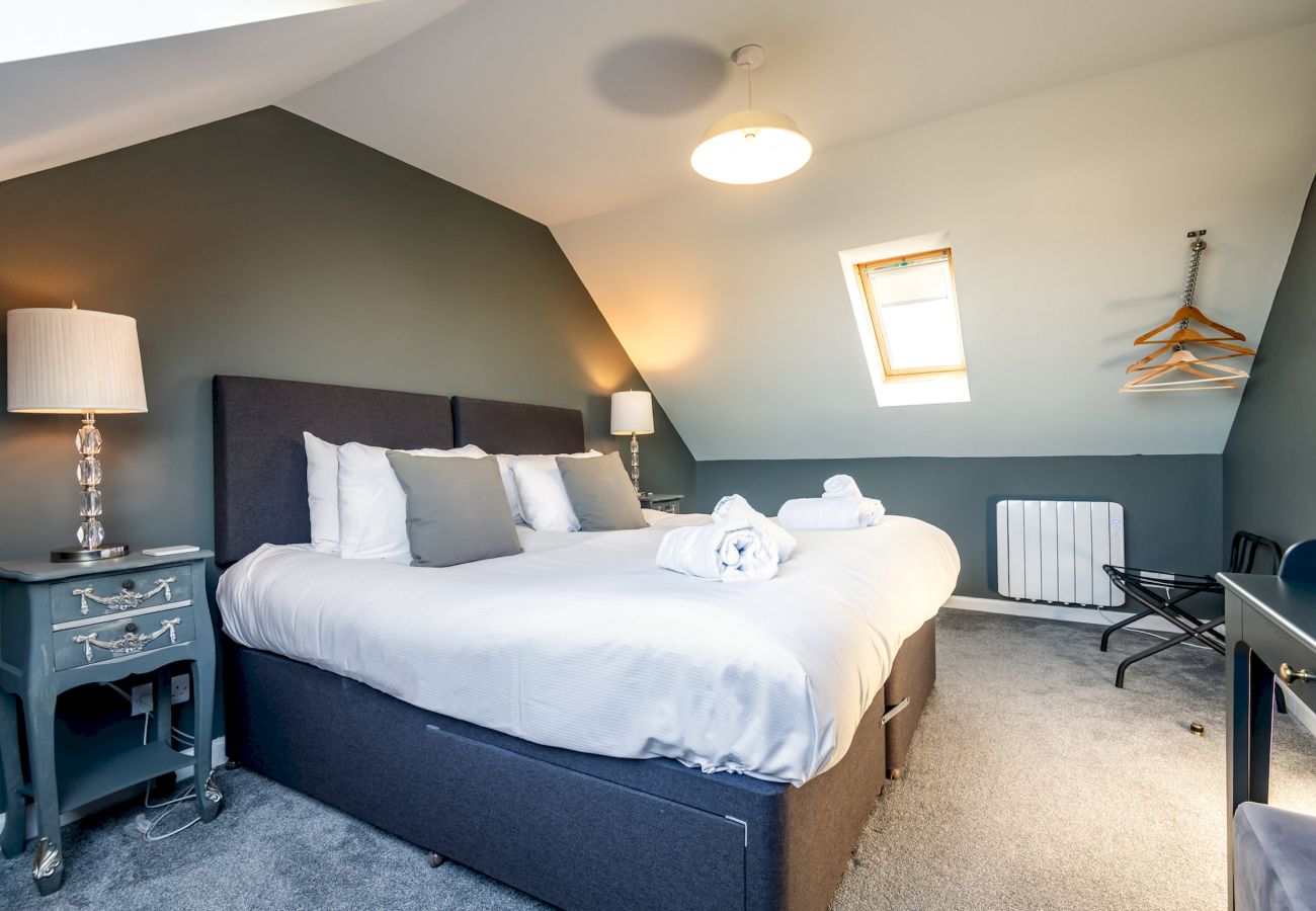 House in Kincaple - The Holm