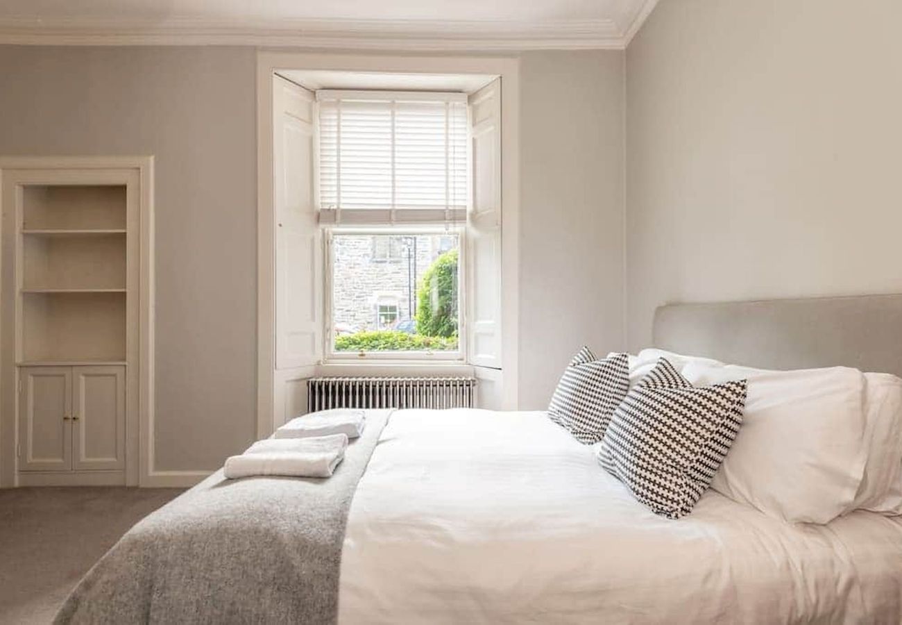 House in St Andrews - Luxury St Andrews Apartment | 5 mins to Old Course