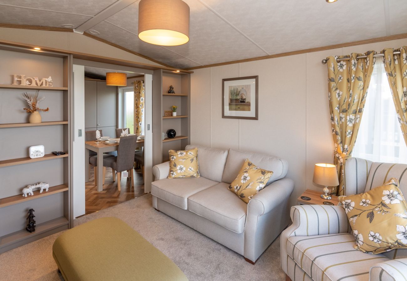 Mobile home in Strathkinness - The Abingdon Lodge 7 | Close to St Andrews