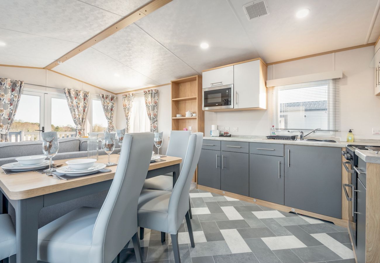 Mobile home in Strathkinness - Lodge 2 Silverdale | Close to St Andrews