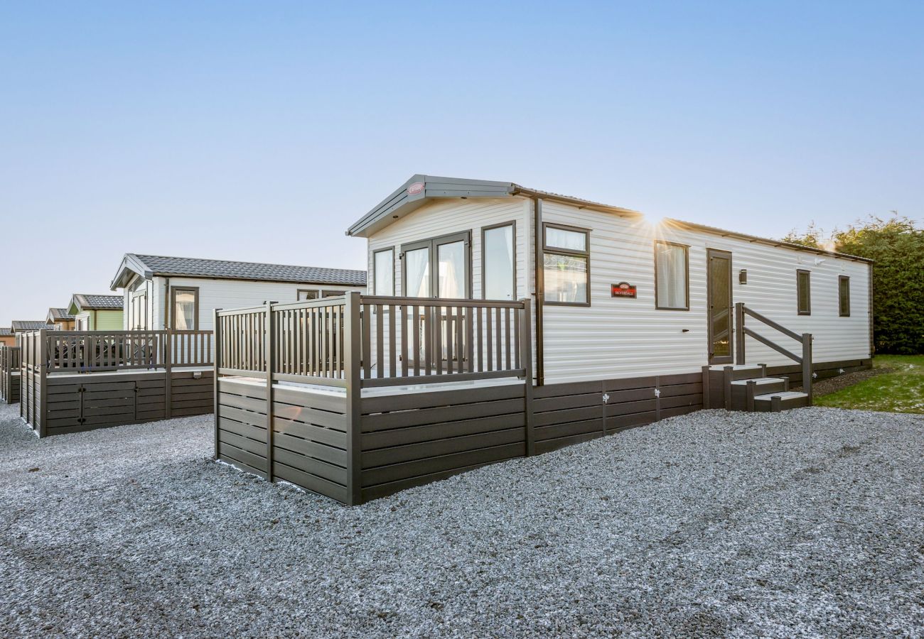 Mobile home in Strathkinness - Lodge 2 Silverdale | Close to St Andrews