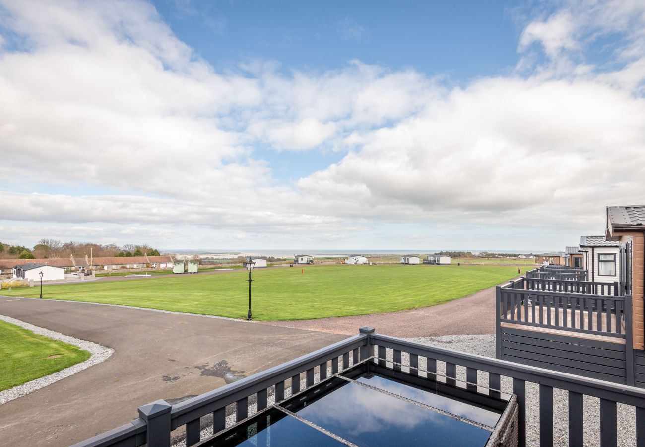 Mobile home in Strathkinness - Lodge 10 The Silverdale | Close to St Andrews